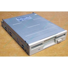 Флоппи-дисковод 3.5" Samsung SFD-321B белый (Ставрополь)