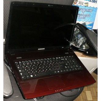 Ноутбук Samsung R780i (Intel Core i3 370M (2x2.4Ghz HT) /4096Mb DDR3 /320Gb /ATI Radeon HD5470 /17.3" TFT 1600x900) - Ставрополь
